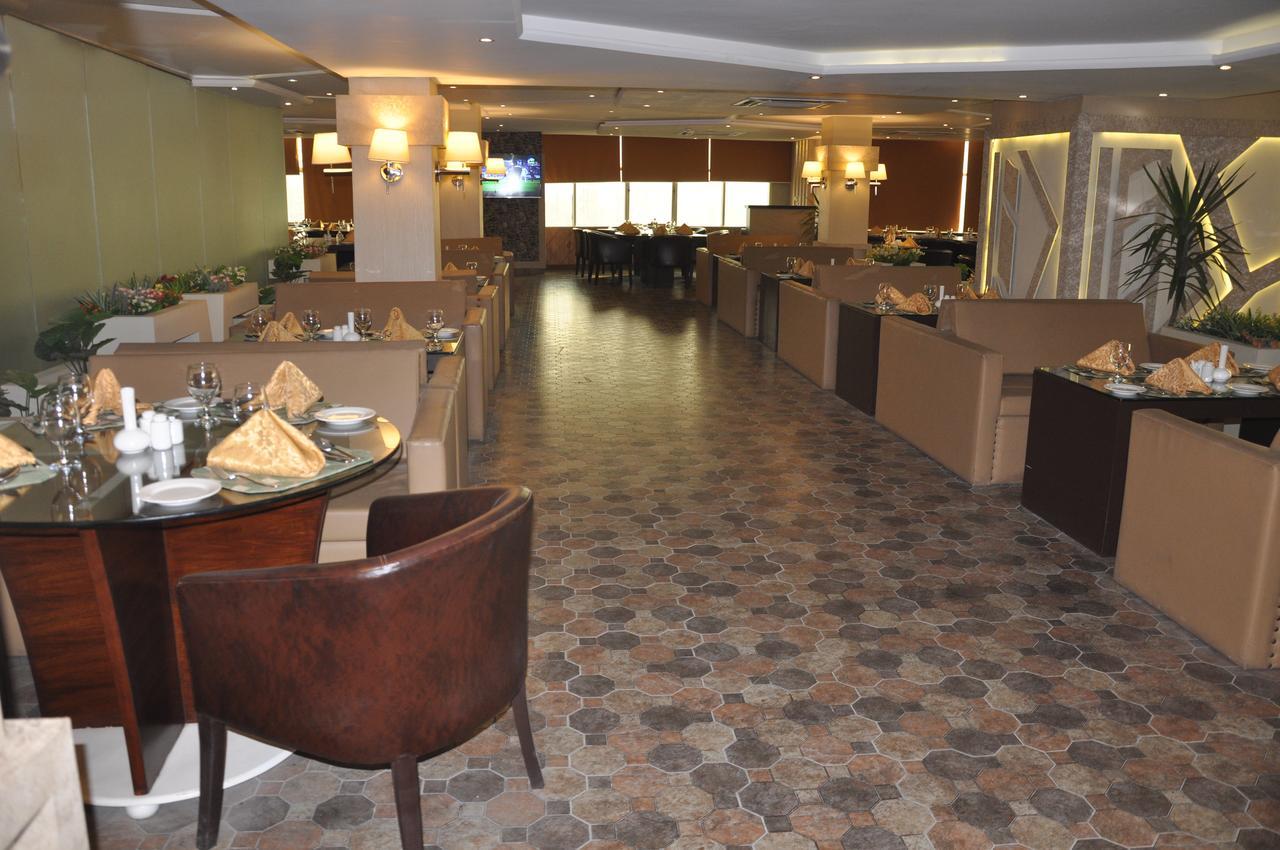 Fort Continental Hotel Пешавар Номер фото